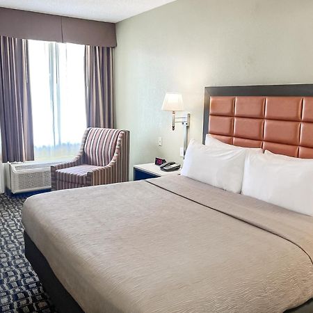 Quality Inn Airport - Cruise Port Tampa Bagian luar foto