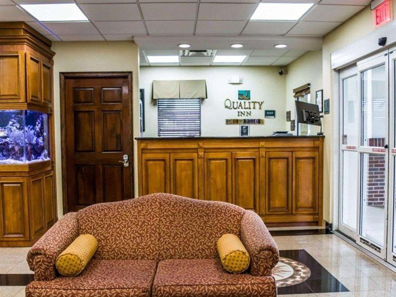 Quality Inn Airport - Cruise Port Tampa Bagian luar foto
