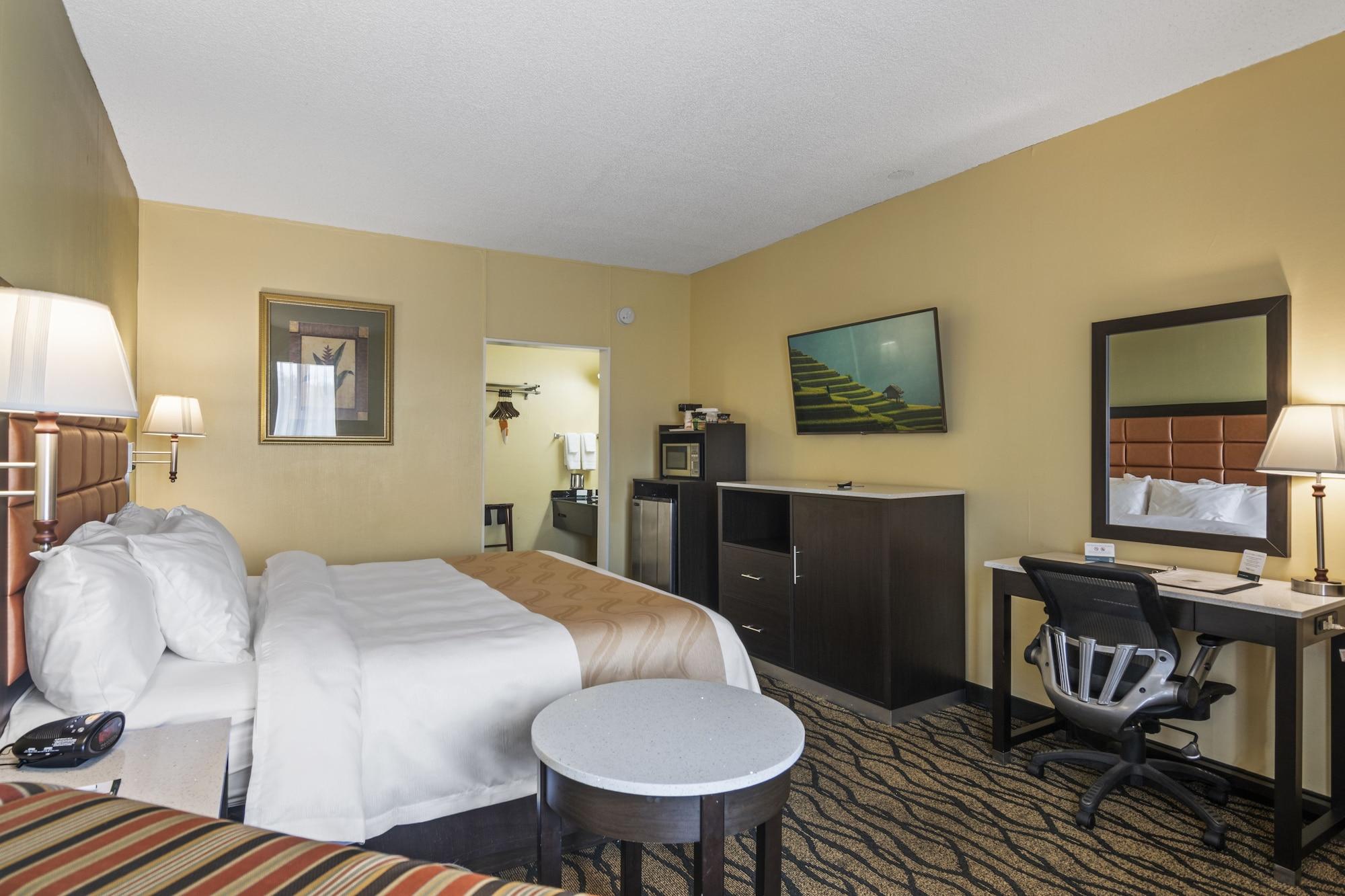 Quality Inn Airport - Cruise Port Tampa Bagian luar foto