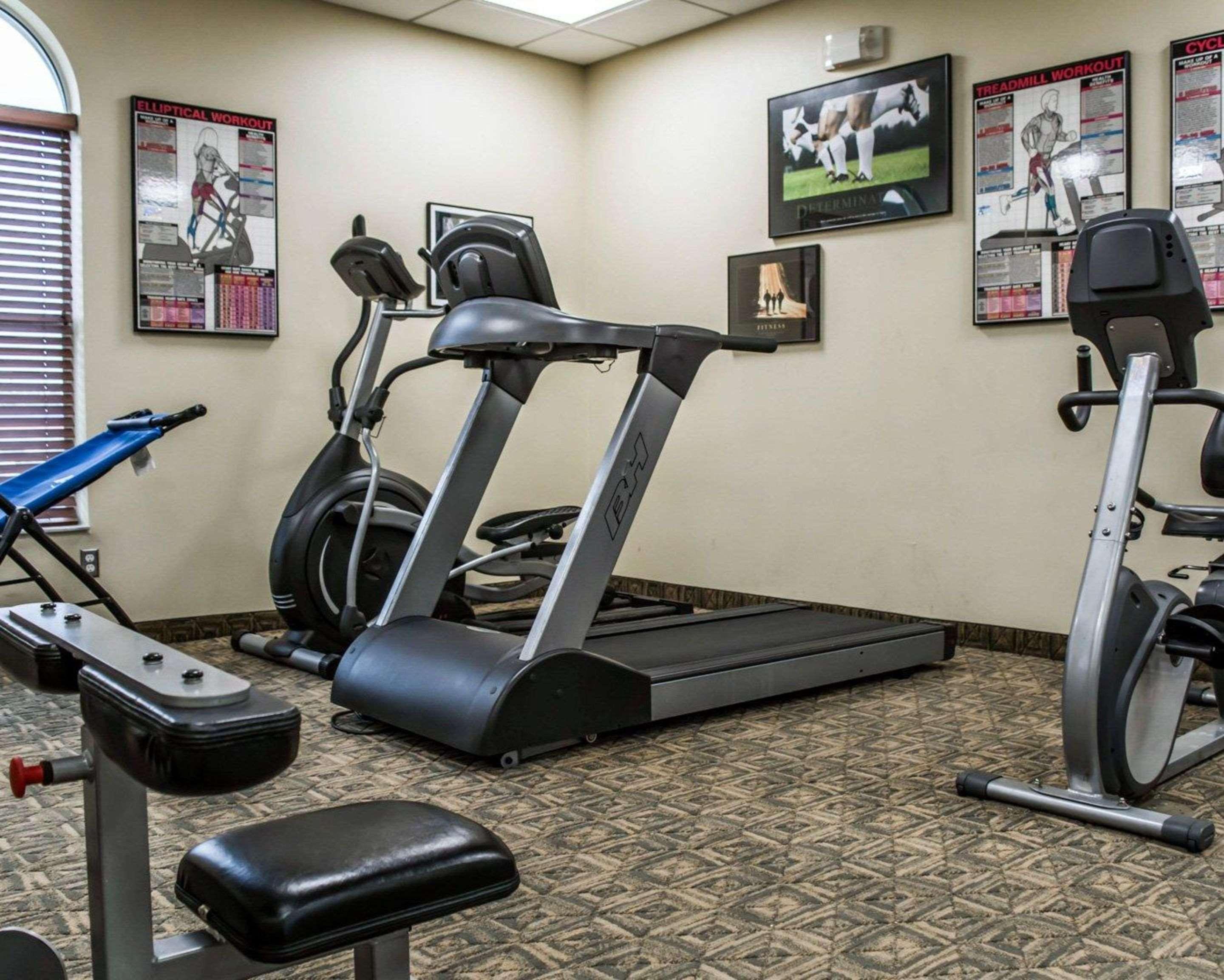 Quality Inn Airport - Cruise Port Tampa Bagian luar foto