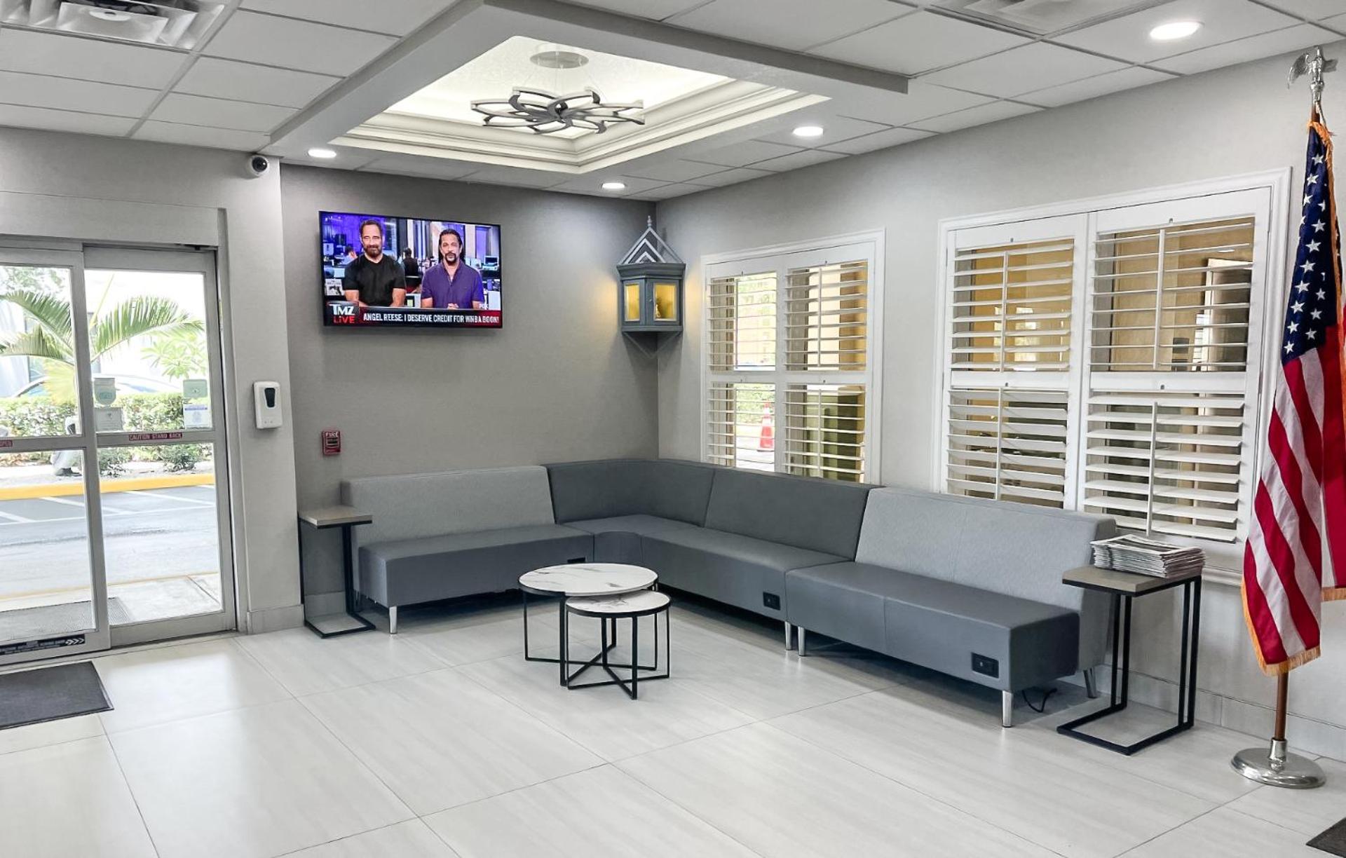 Quality Inn Airport - Cruise Port Tampa Bagian luar foto