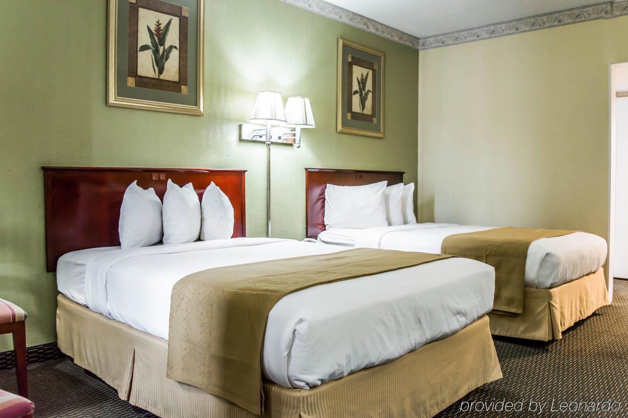 Quality Inn Airport - Cruise Port Tampa Bagian luar foto
