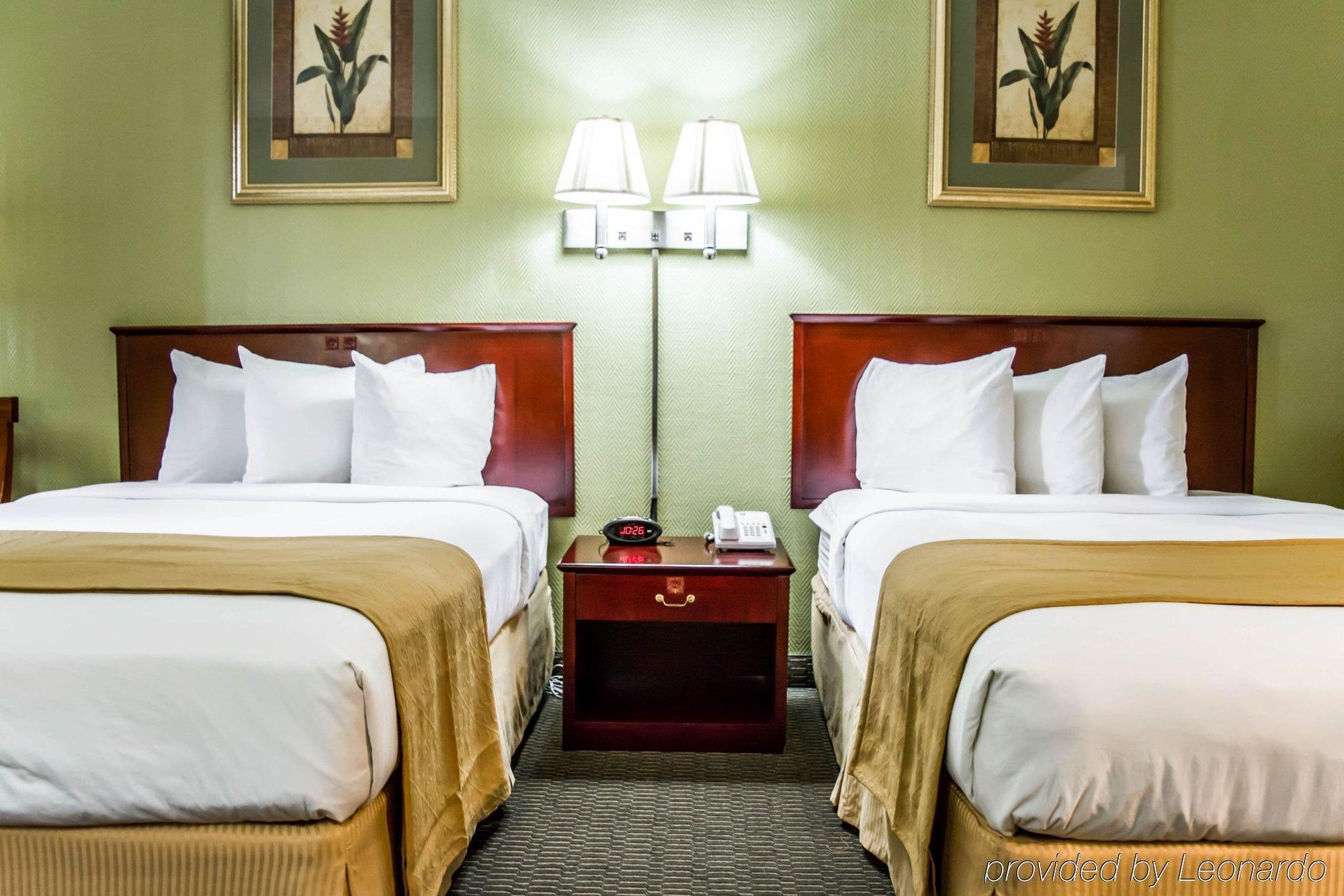Quality Inn Airport - Cruise Port Tampa Bagian luar foto