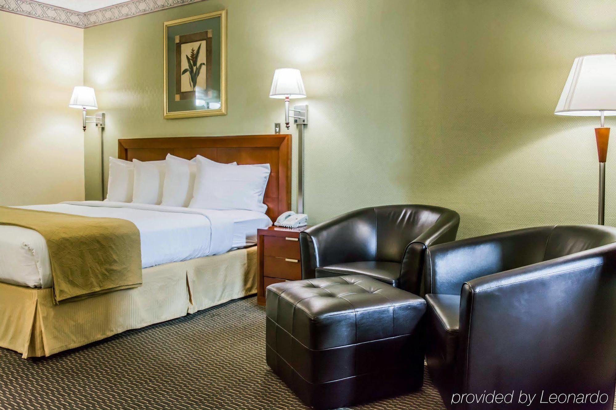 Quality Inn Airport - Cruise Port Tampa Bagian luar foto